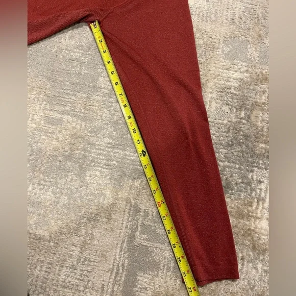 Lululemon Metal Vent Tech Long Sleeve Shirt Performance Active Burgundy Size XL - Picture 9 of 9
